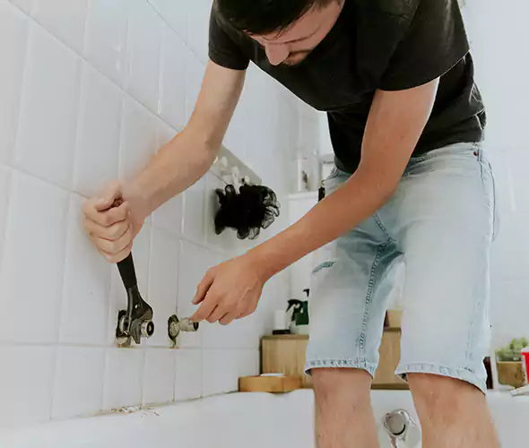 Professional Bathtub Faucet Replacement in Firebaugh, CA: Schedule Reliable Faucet Services with Us