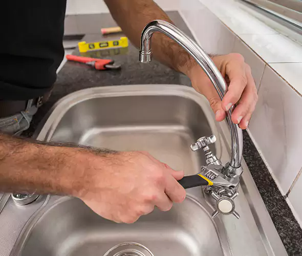 Local Experts for Faucet Repair in Firebaugh, CA:Schedule Affordable Faucet Repair Services with Us