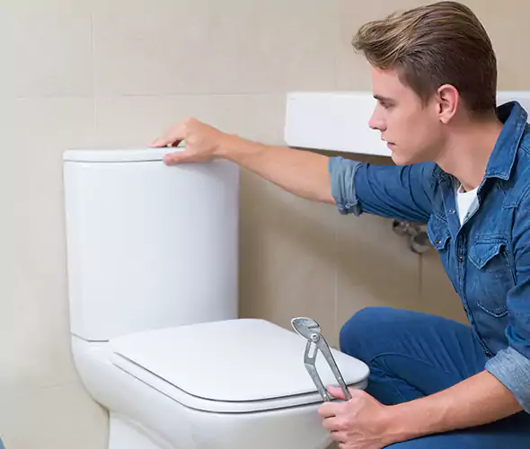 Expert Plumber for Toilet Replacement in Firebaugh, CA: Schedule Affordable Toilet Replacement Services with Us