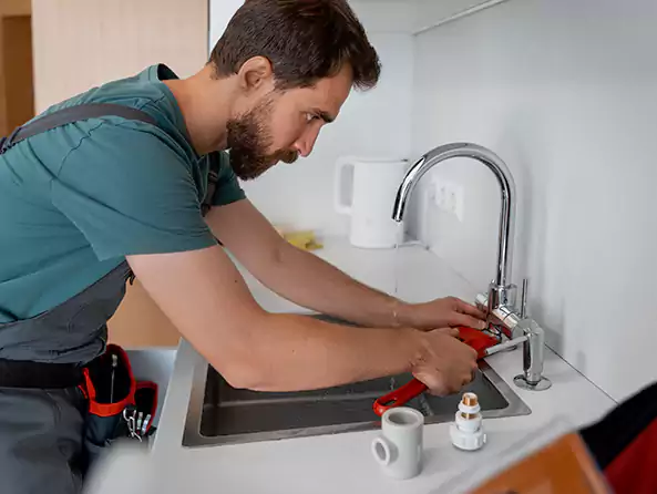 Why Choose Jhonys Plumbing Services for Faucet Repair in Firebaugh, CA?